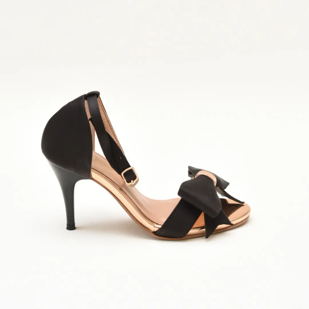 Bow Tied Heels