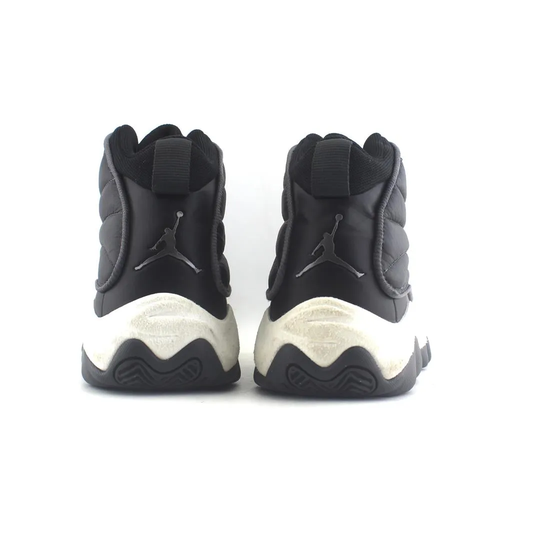 JORDAN  PRO STRONG